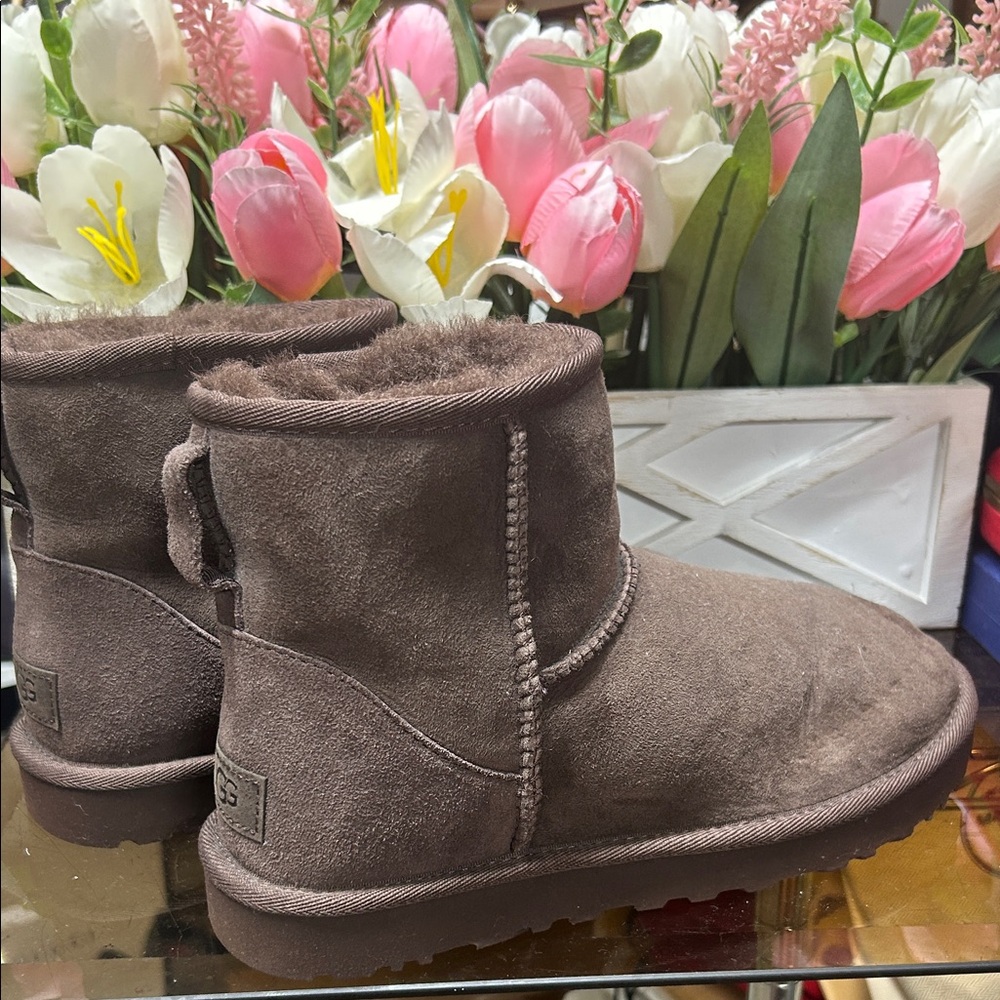 UGG Chestnut Brown Classic Mini Suede Shearling Boots